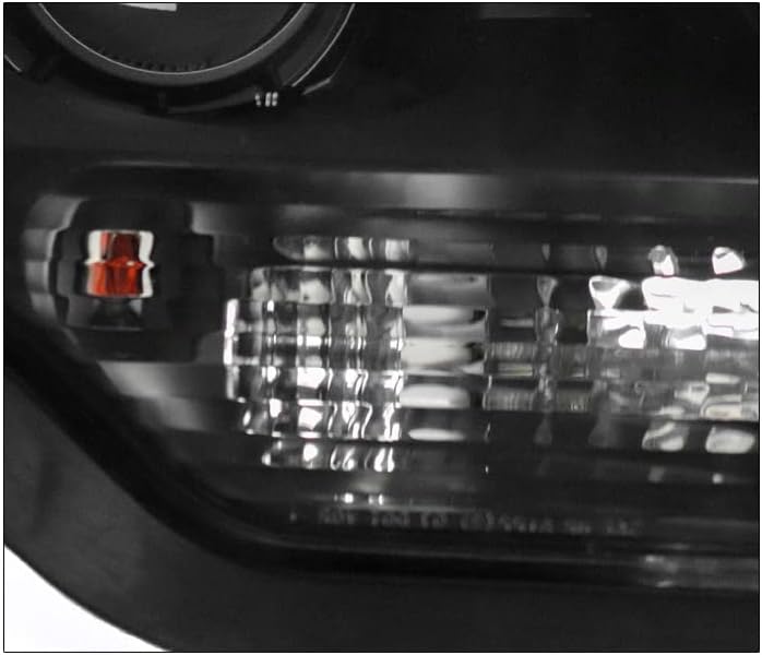 ZMAUTOPARTS Kompatibilis a 2007-2012-es GMC Acadia Fekete Projektor Fényszóró Fényszóró a 6.25 Fehér LED Világítás DRL