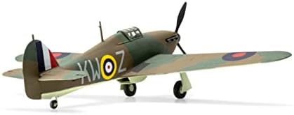 Airfix Starter Ajándék Szett Hawker Hurricane MK 1:72 Katonai Légügyi Műanyag Modell Kit A55111A