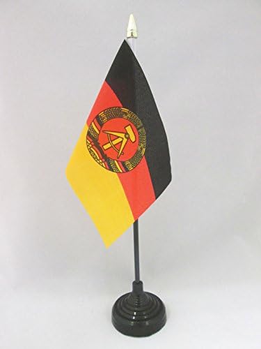 AZ ZÁSZLÓ Kelet-Németország Táblázat Zászló 4 x 6 - német RDA Asztal Zászló 15 x 10 cm - Arany Lándzsa felső